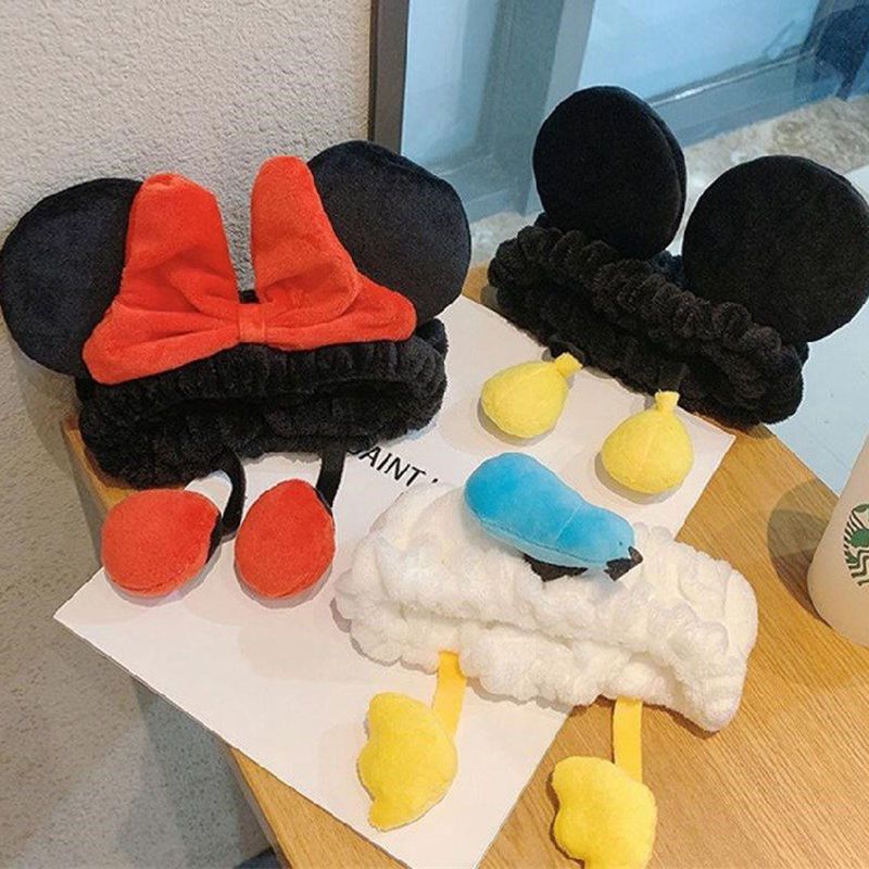 Cute Mickey & Friends headband – soft, versatile, and Instagram-ready for everyday magic!