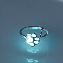 Load image into Gallery viewer, Glowing Cat Paw Heart Ring [ 925 Sterling Silver]
