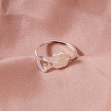 Load image into Gallery viewer, Glowing Cat Paw Heart Ring [ 925 Sterling Silver]

