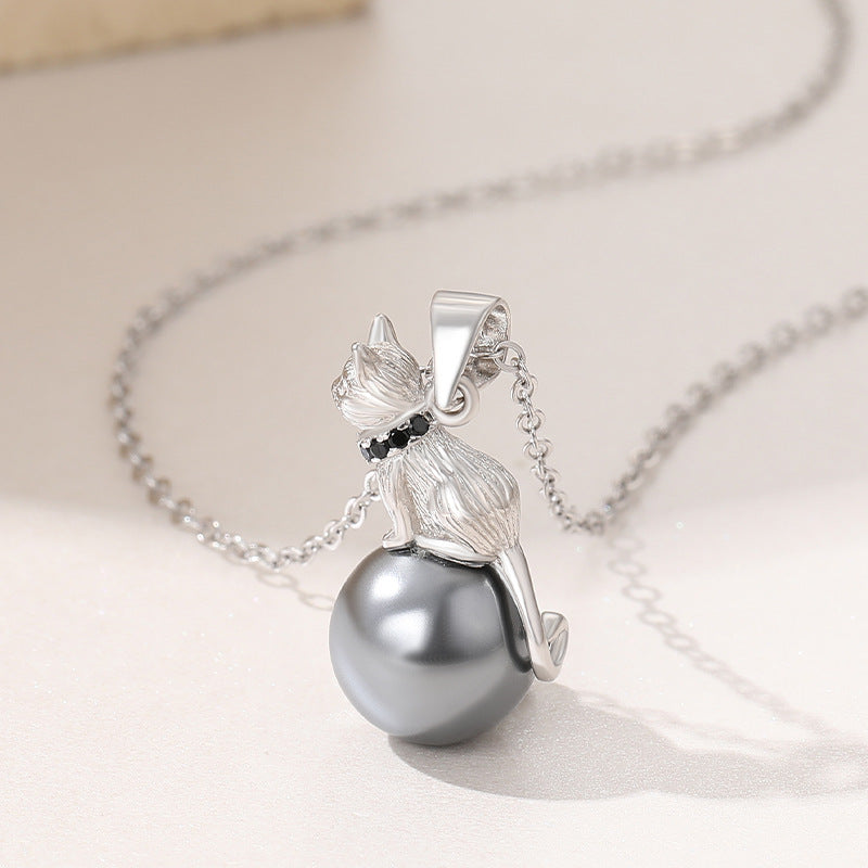 Luxurious Cat On Black Pearl Necklace [925 Sterling Silver]