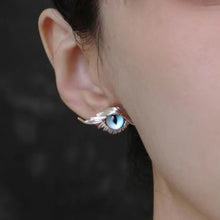 Load image into Gallery viewer, Enchanting Cat&#39;s Eye Feather Stud Earrings

