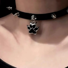 🎁 FREE - Gothic Cat Paw Charm Choker