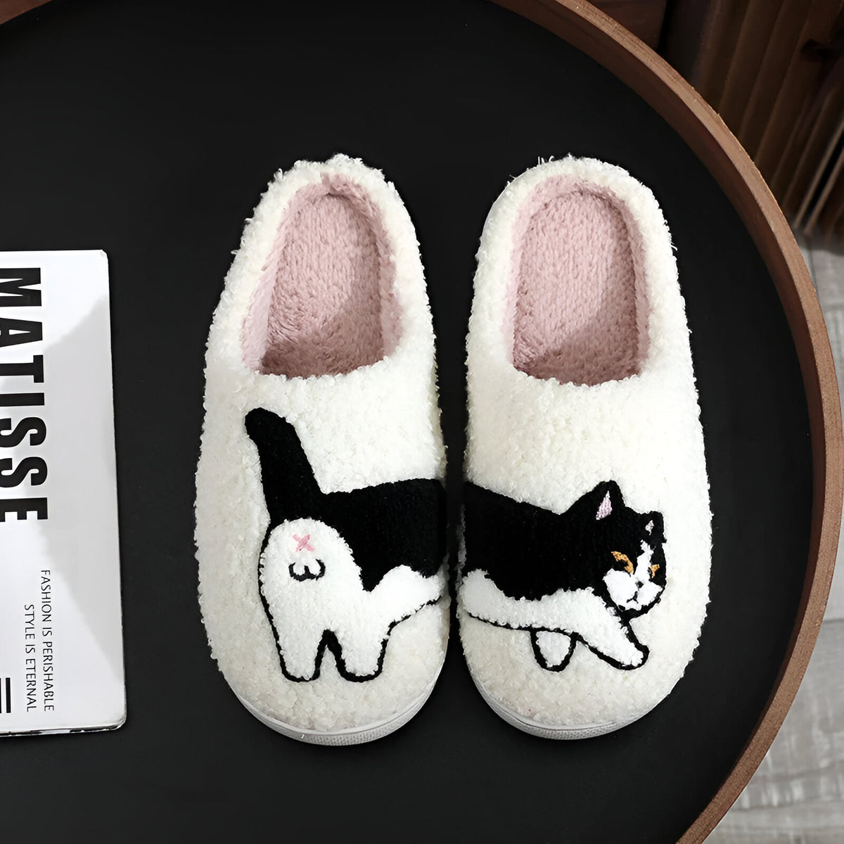 Swagger Cat Winter Slipper