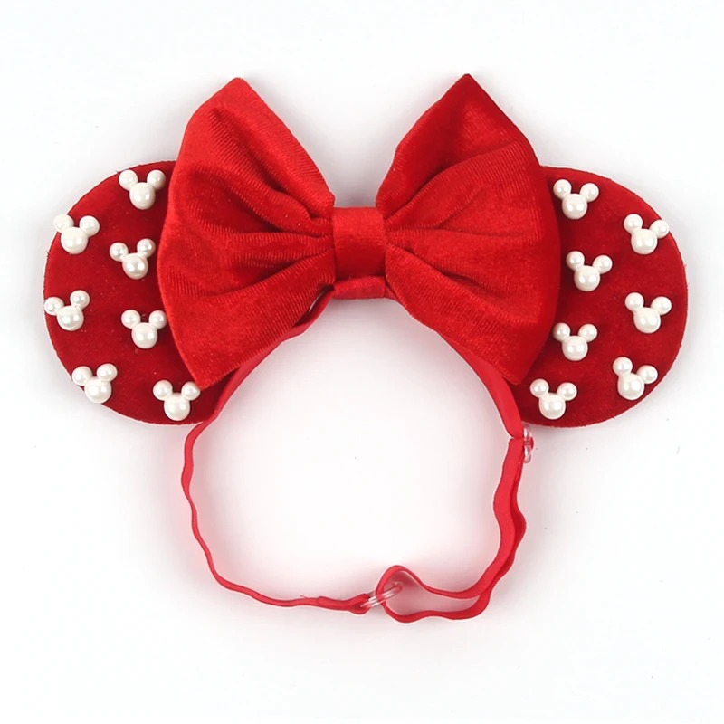 Christmas bow headband for little ones – cute, comfy, and ideal for keeping hair tidy during festive fun.