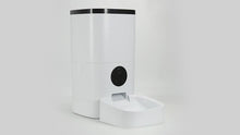 Load and play video in Gallery viewer, Remote Controlled Auto Cat Feeder 4L/6L
