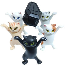 Load image into Gallery viewer, Playful Meow - Black Cat Crew Pen Holder- Review
