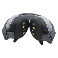 Load image into Gallery viewer, Playful Meow - Black Cat Wireless Headphones- Review
