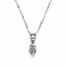 Load image into Gallery viewer, Playful Meow - Cat Holding Chain Necklace- Review

