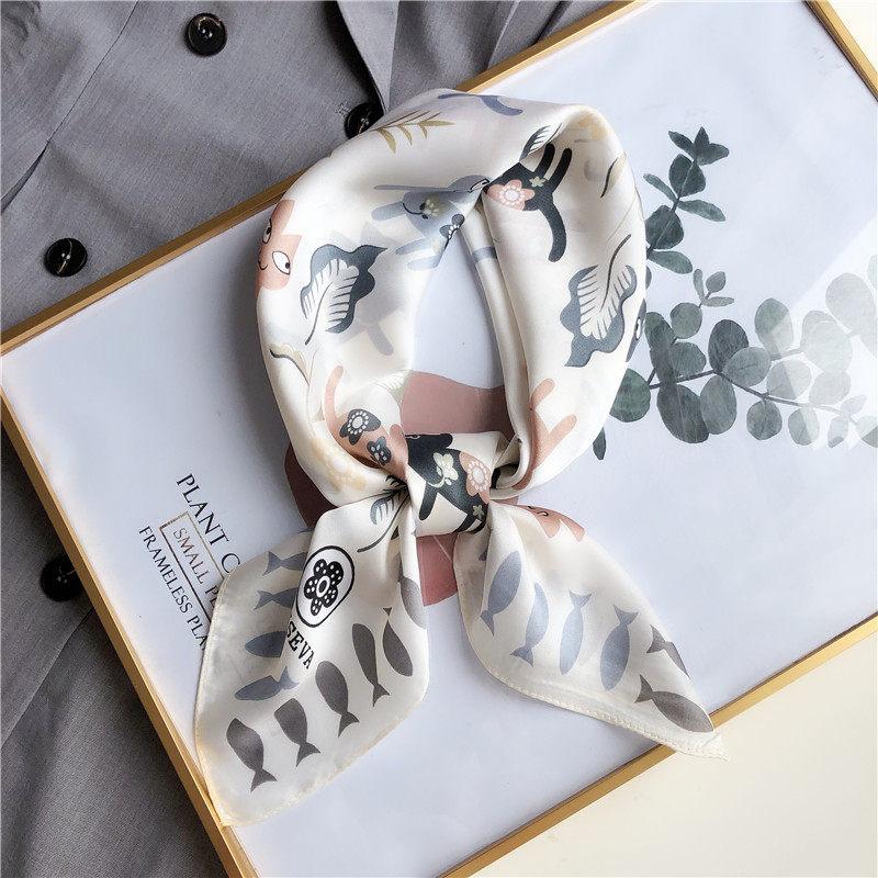 Playful Meow - Cat Loves Fish Square Silky Scarf- Review