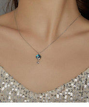 Load image into Gallery viewer, Playful Meow - Cat On Moon Necklace [925 Silver]- Review
