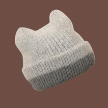 Load image into Gallery viewer, Colorful And Cute Cat Ears Beanies
