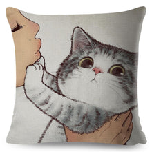 Load image into Gallery viewer, Cuddle Time With Cat Pillow Case
