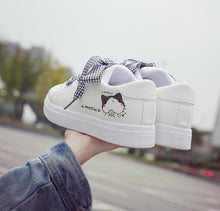Load image into Gallery viewer, Playful Meow - Cute Meowie Cat Sneaker [Checker Shoelaces]- Review
