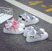 Load image into Gallery viewer, Playful Meow - Cute Meowie Cat Sneaker [Checker Shoelaces]- Review
