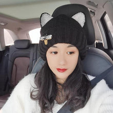 Load image into Gallery viewer, Dazzling Cat Ears Knitted Beanie
