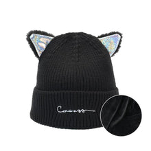 Load image into Gallery viewer, Elegant Velvet Cat Ears Beanie [Set]
