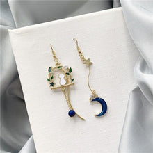 Load image into Gallery viewer, CLEARANCE - Cat Enjoys Moonlight Earrings
