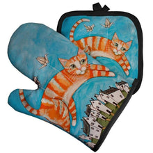 Load image into Gallery viewer, CLEARANCE - Curious Cats Oven Mitts and Pot Holders
