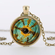 Load image into Gallery viewer, FREE - Vintage Cat&#39;s Eye Necklace
