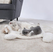 Load image into Gallery viewer, Friendly Lamb Cat Mat
