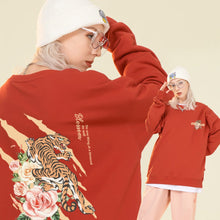 Load image into Gallery viewer, Harajuku Style Tiger Pullover
