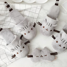 Load image into Gallery viewer, Playful Meow - Kitty Soft Furry Slippers- Review
