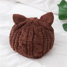 Load image into Gallery viewer, Playful Meow - Knitted Kitty Wool Beanie- Review
