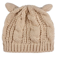 Load image into Gallery viewer, Playful Meow - Knitted Kitty Wool Beanie- Review
