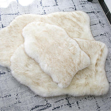 Load image into Gallery viewer, Playful Meow - Luxurious Orthopedic Faux Fur Cat Bed- Review

