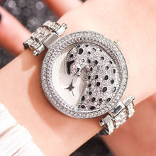 Load image into Gallery viewer, Luxurious Leopard Analogue Watch
