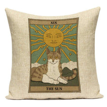Load image into Gallery viewer, Mysterious Tarot Cat Pillow Cases
