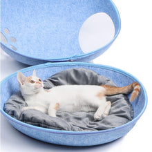 Load image into Gallery viewer, Playful Meow - Natural Felt Convertible Oval Cave- Review
