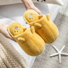 Load image into Gallery viewer, Plush Kitty Indoor Slippers

