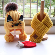 Load image into Gallery viewer, Pom Pom Cat Ears Beanie Set [For Kids]
