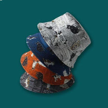 Load image into Gallery viewer, Reversible Bucket Hat with Cat Print
