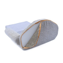 Load image into Gallery viewer, Playful Meow - Scandinavian Sofa Bed For Cats- Review
