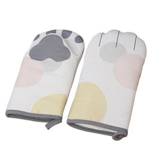 Load image into Gallery viewer, Playful Meow - Soft Cat Paws Insulated Oven Mitt- Review
