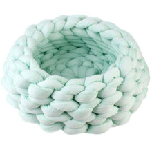 Load image into Gallery viewer, Playful Meow - Soft and Inviting Knitted Cat Bed- Review
