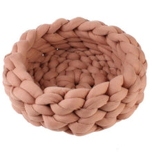 Load image into Gallery viewer, Playful Meow - Soft and Inviting Knitted Cat Bed- Review
