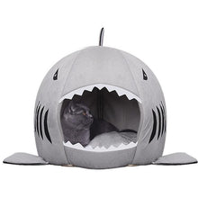 Load image into Gallery viewer, Playful Meow - The Jaw Cat Bed- Review
