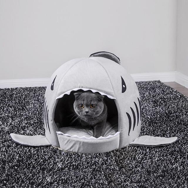 Playful Meow - The Jaw Cat Bed- Review