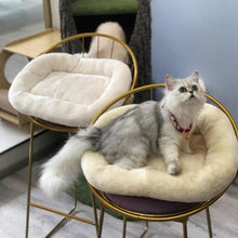 Load image into Gallery viewer, Warm and Cushy Cat Beds

