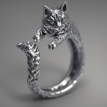 Load image into Gallery viewer, Vintage Cat Ring [Resizable]
