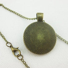 Load image into Gallery viewer, Vintage Cat&#39;s Eye Necklace
